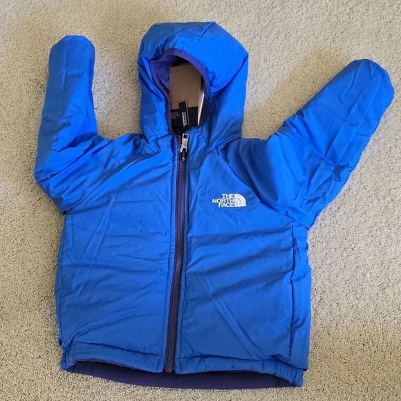 The North Face Kid Reversable Perrito Jacket - Picture 3 of 14